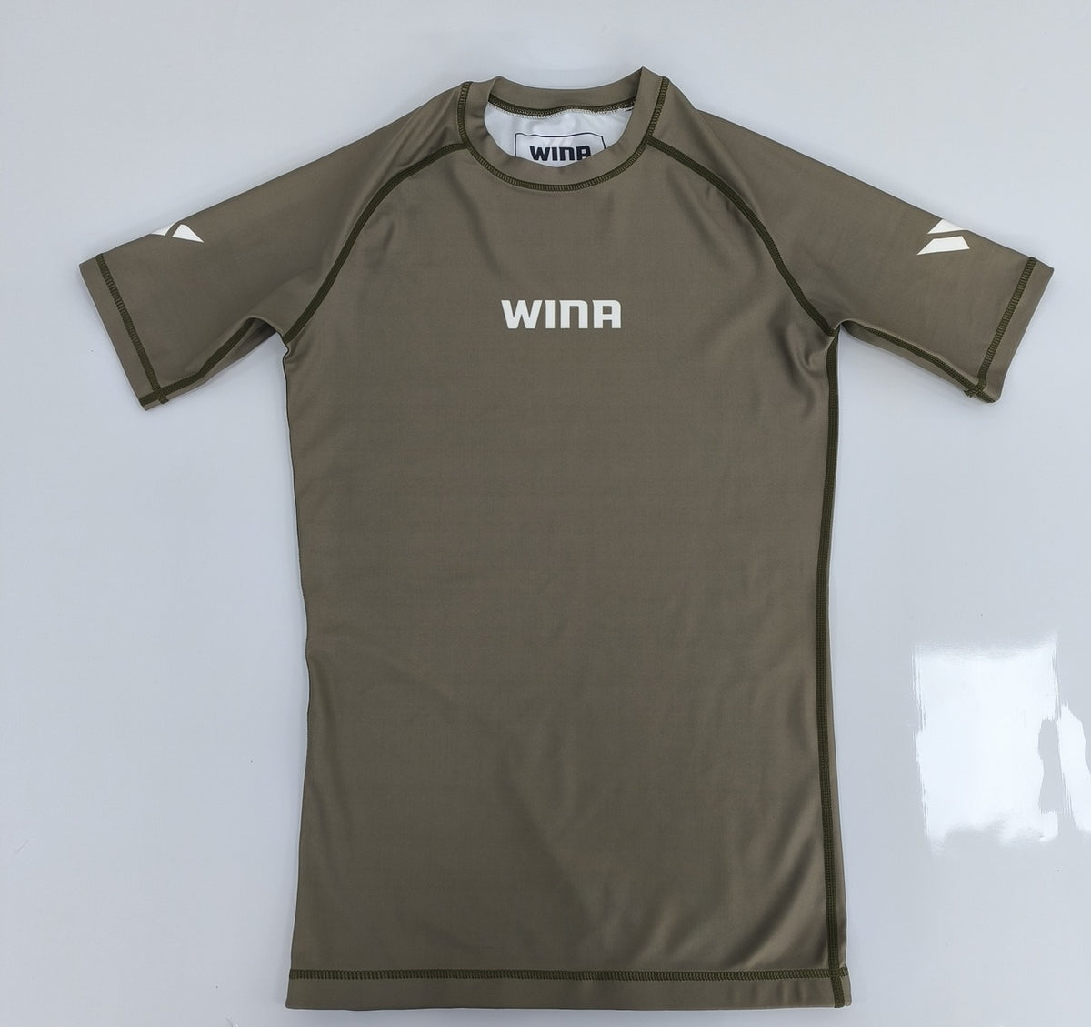 Wina Khaki Rashguard
