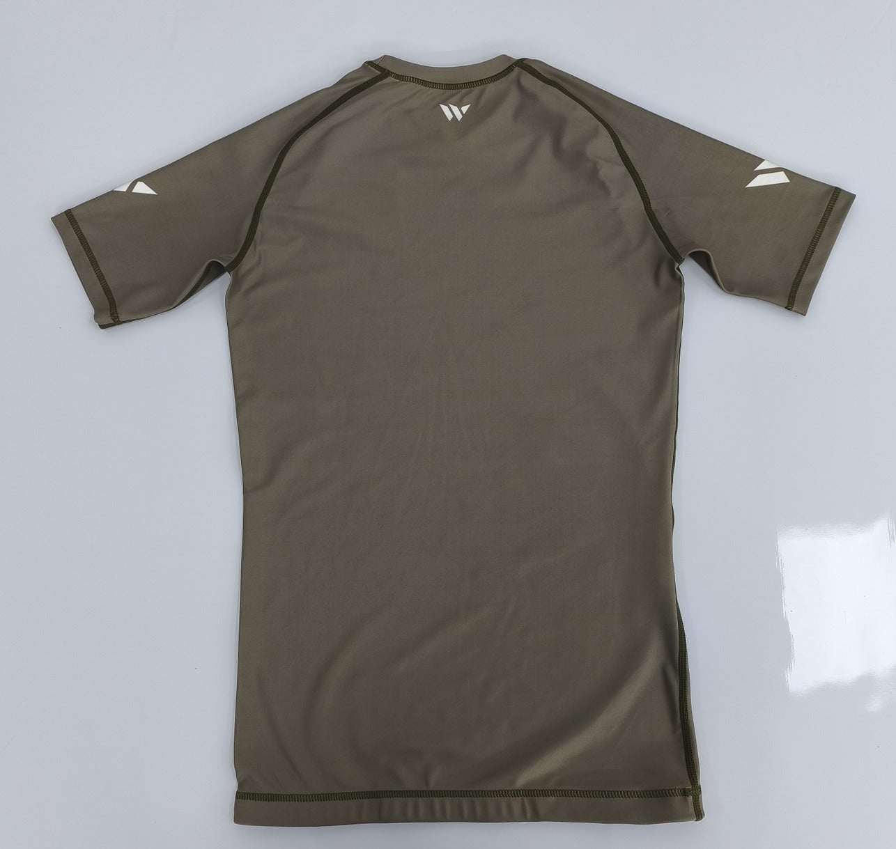Wina Khaki Rashguard